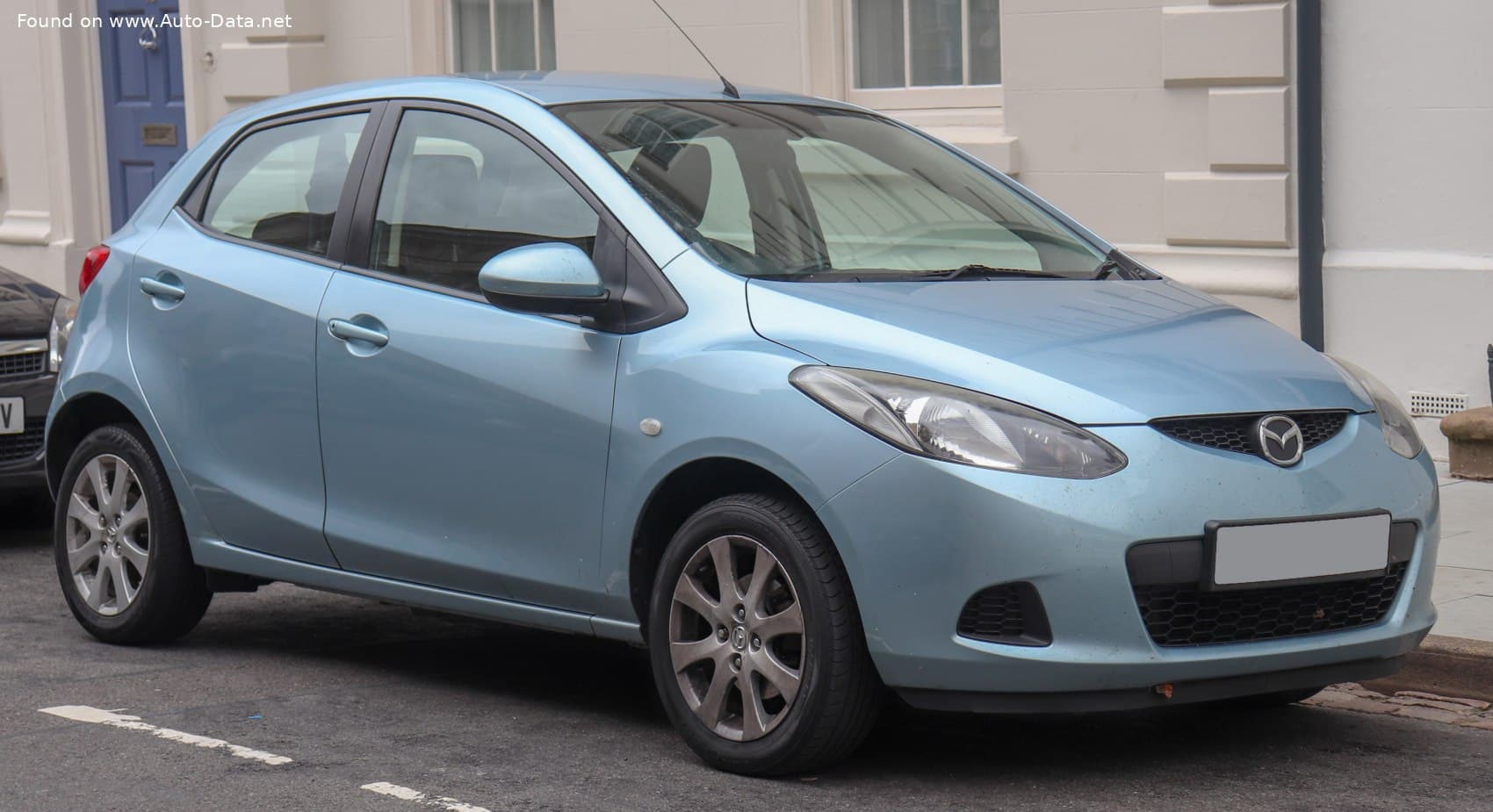 2010 Mazda Demio 1.3i