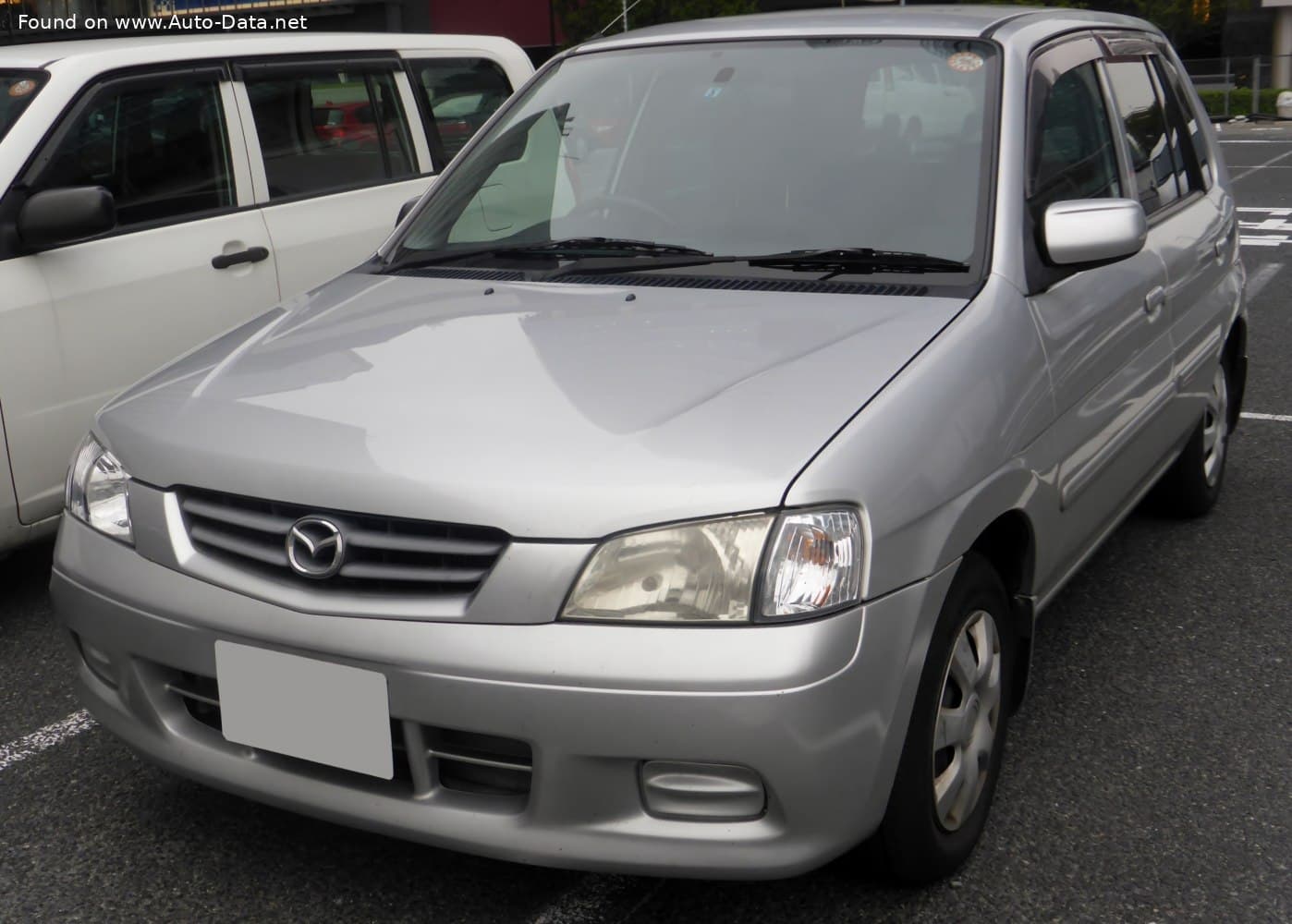 2002 Mazda Demio 1.5
