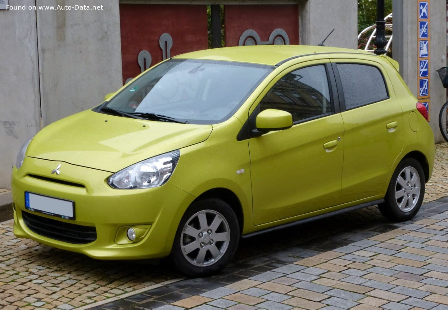 2014 Mitsubishi Space Star