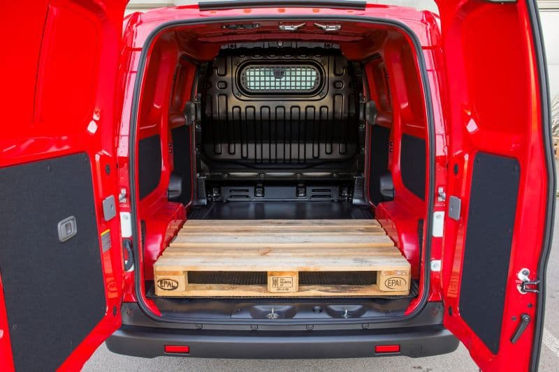 2022 Nissan NV200