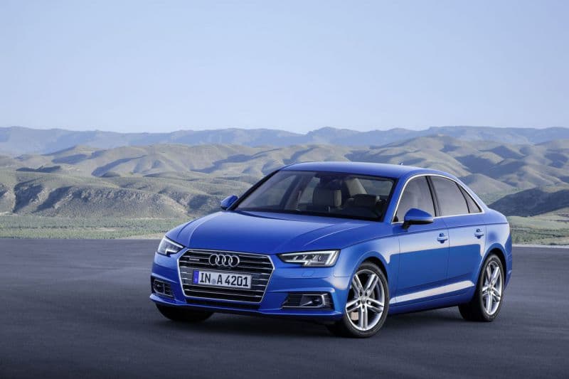 2018 Audi A4 A4 Sedan / 2.0 TDI