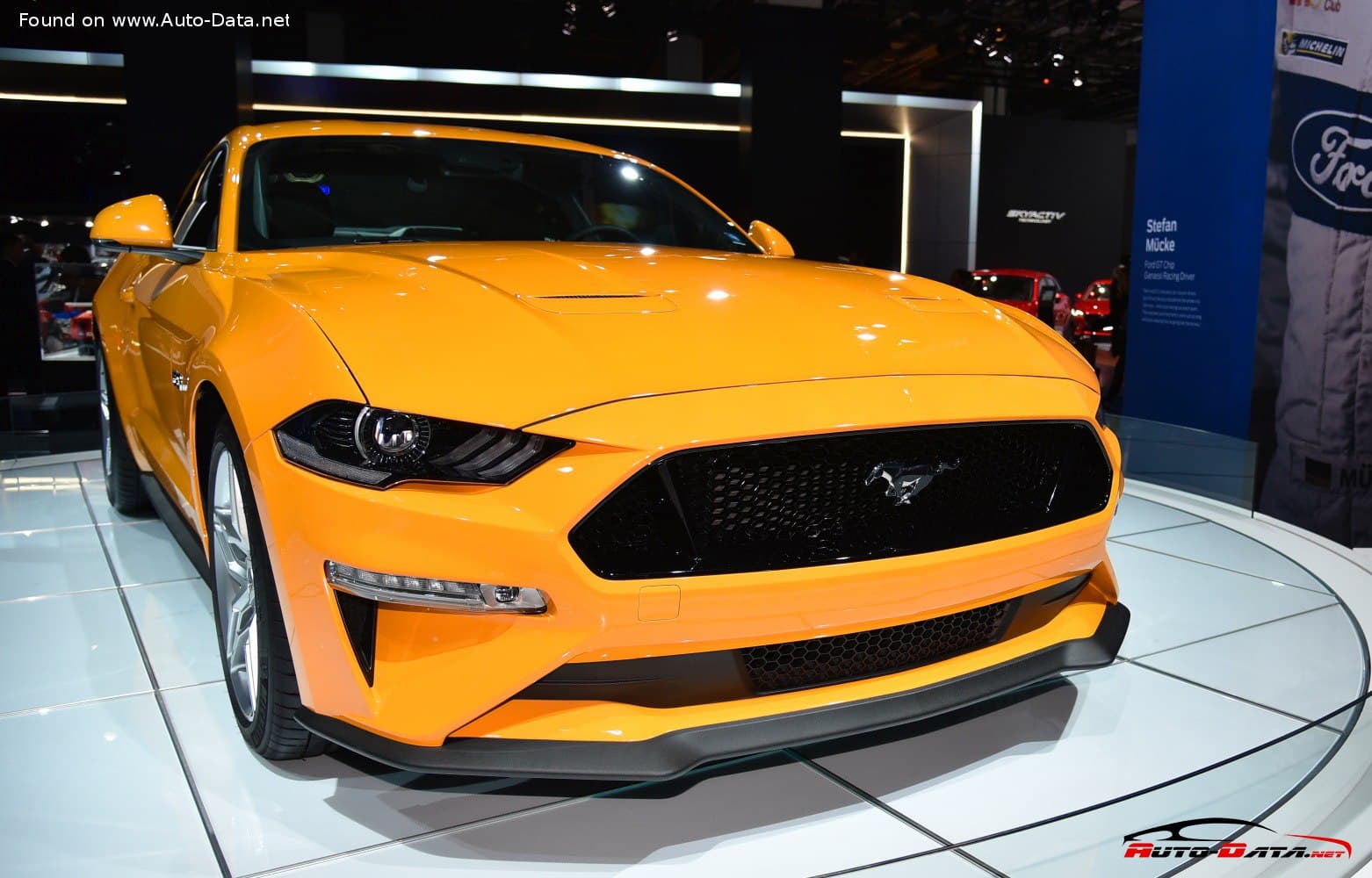 2021 Ford Mustang EcoBoost
