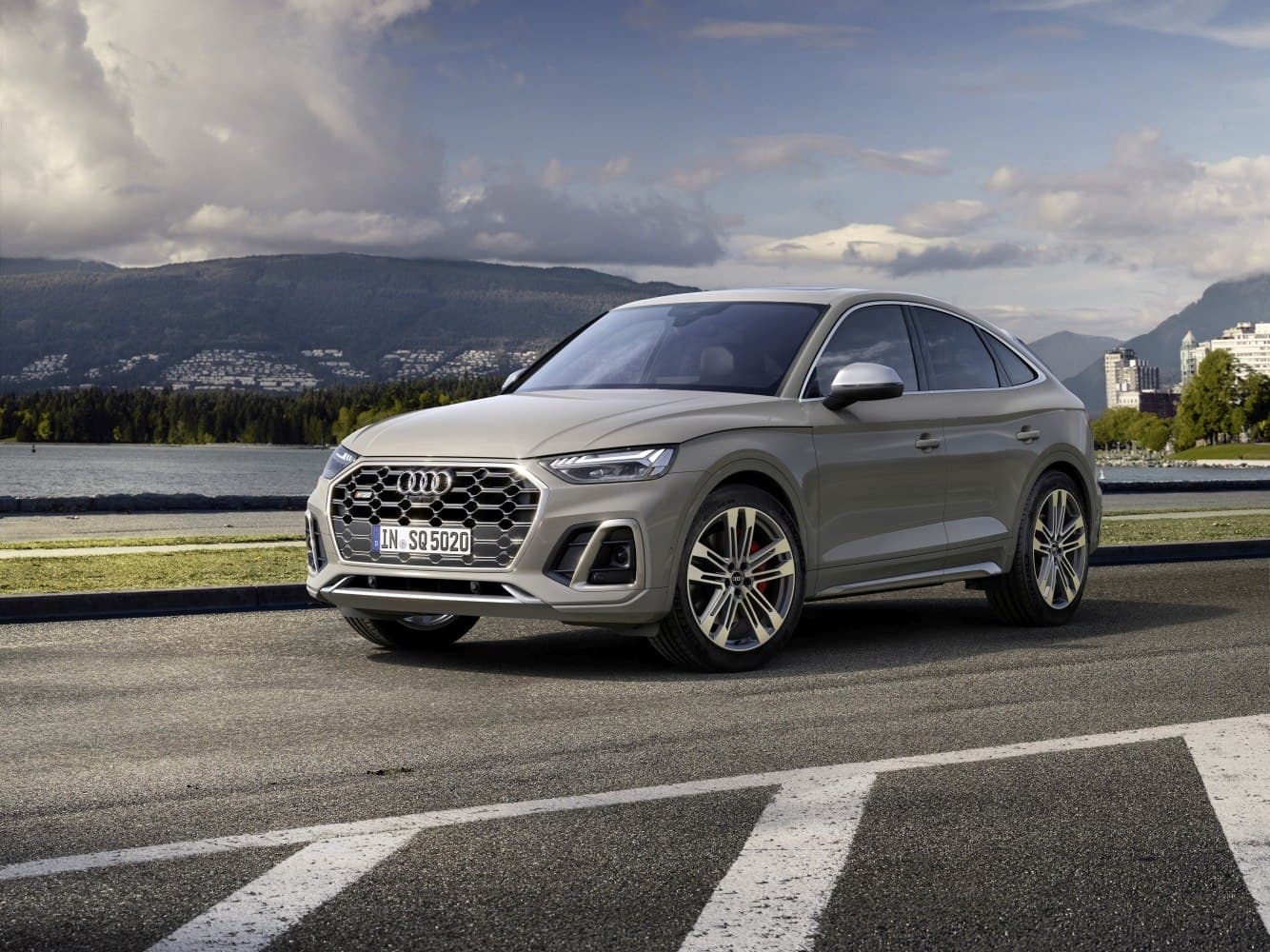 2022 Audi SQ5
