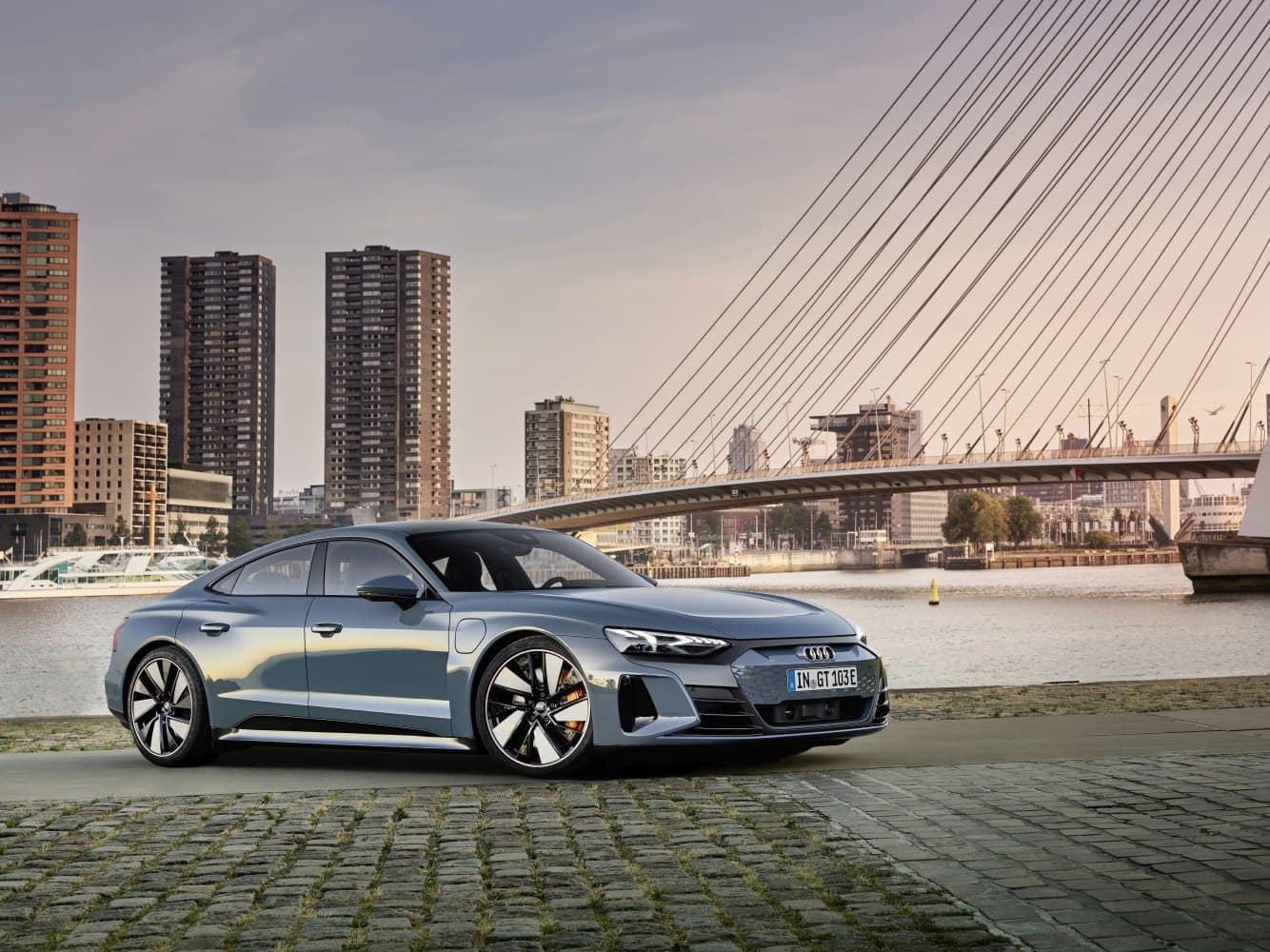 2023 Audi E-Tron GT, Düşük KM