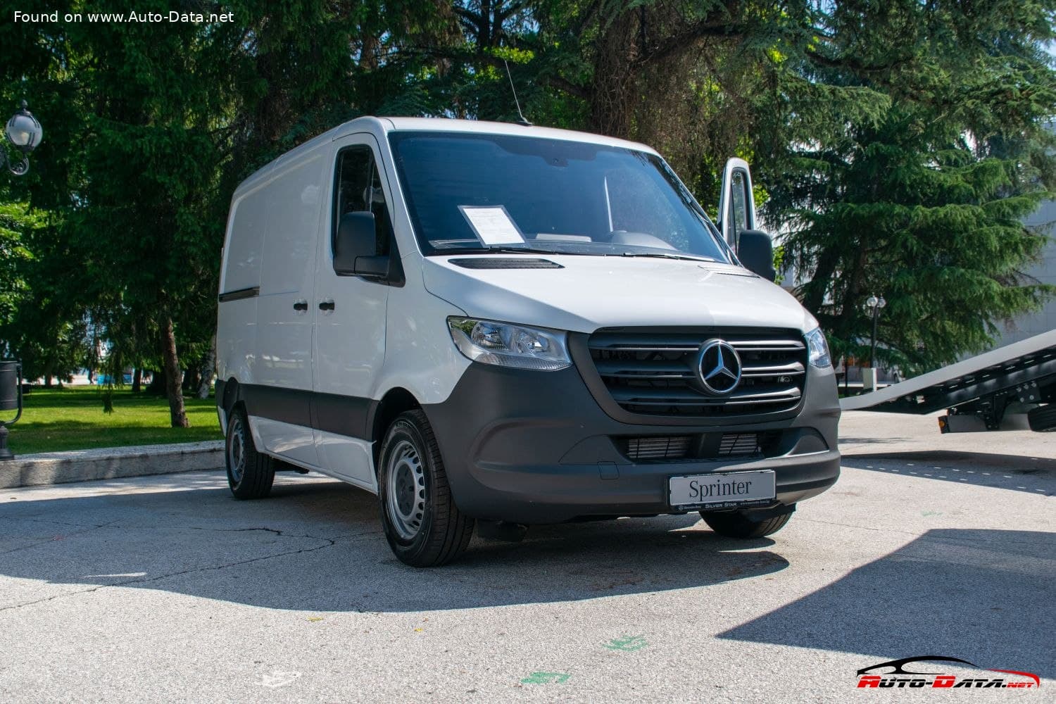 2020 Mercedes-Benz Sprinter Panel Van