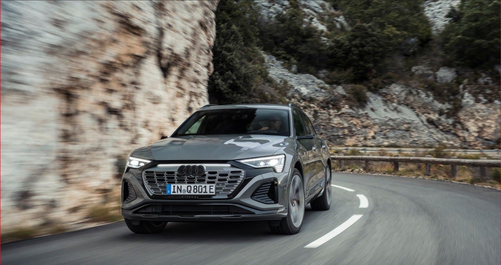 2022 Audi Q8 55 TFSI QUATTRO S-Line